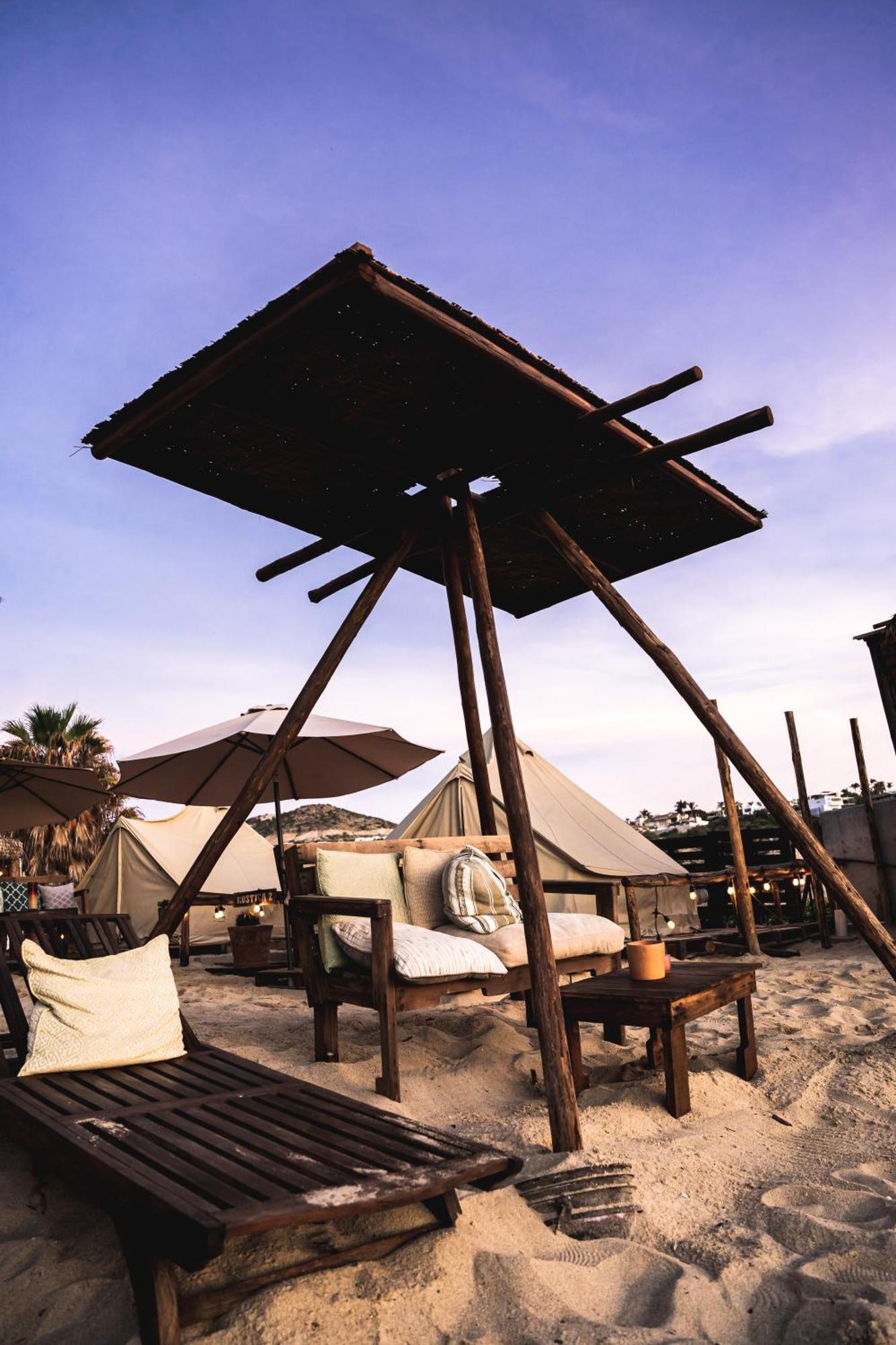 Rustico Lounge-tipi With Ac In Front Of The Camping